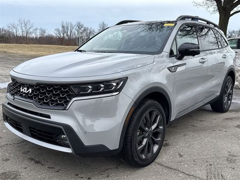 Used 2022 Kia Sorento SX Prestige image 4