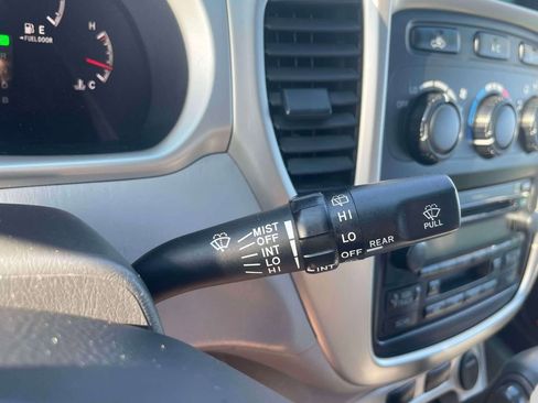 Used 2006 Toyota Highlander 4WD Hybrid image 22