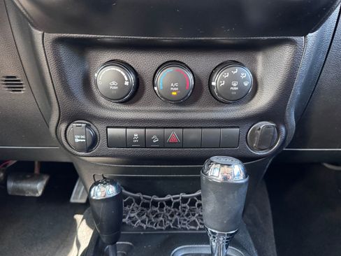 Used 2017 Jeep Wrangler Sport w/ Quick Order Package 24S image 18