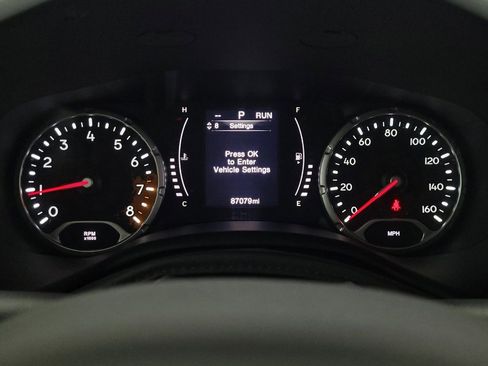 Used 2016 Jeep Renegade Latitude image 23