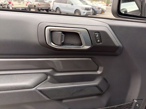 New 2025 Ford Bronco 2-Door AWD/4WD image 15