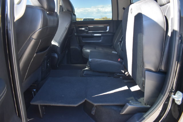 Used 2014 RAM 2500 Laramie w/ Black Appearance Group AWD/4WD image 23