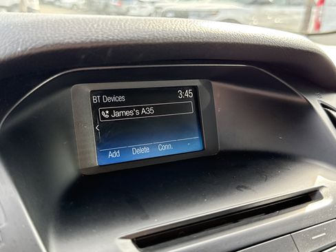 Used 2015 Ford Focus SE w/ Equipment Group 201A image 19