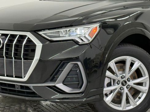 New 2025 Audi Q3 2.0T Premium image 11