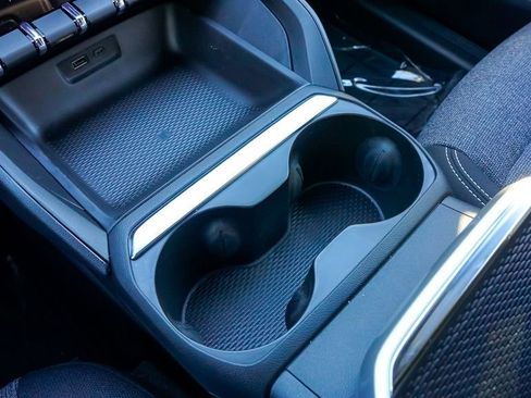 Used 2025 GMC Terrain Elevation image 29