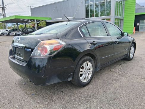 Used 2010 Nissan Altima Hybrid Sedan FWD image 7