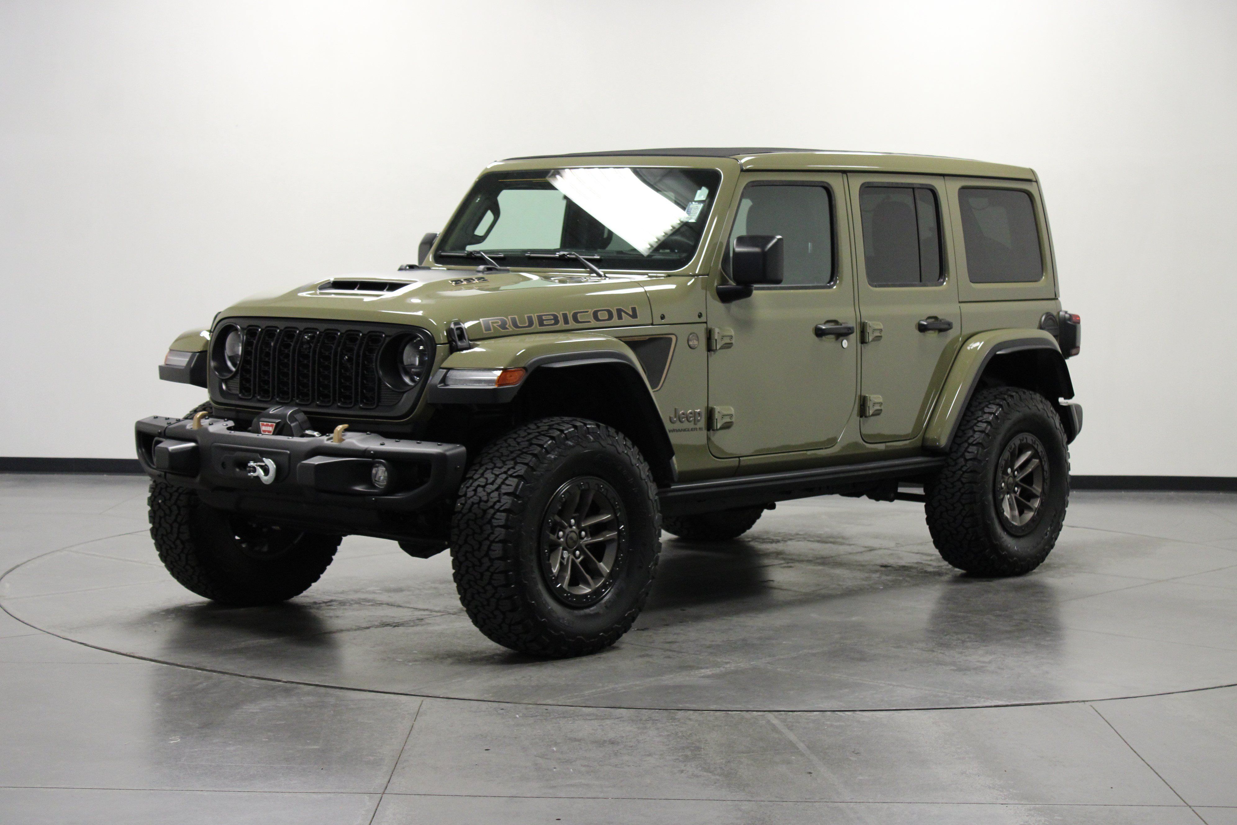 Used 2025 Jeep Wrangler Unlimited Rubicon 392 AWD/4WD image 8