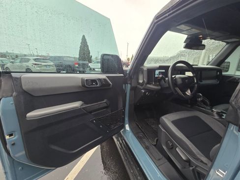 Used 2022 Ford Bronco Big Bend image 16