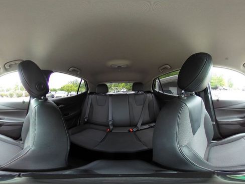 Used 2025 Buick Encore GX Preferred FWD image 38