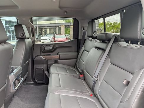 Used 2020 GMC Sierra 1500 SLT w/ SLT Convenience Package AWD/4WD image 30