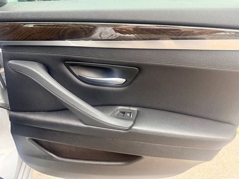 Used 2014 BMW 535i xDrive Sedan AWD/4WD image 13