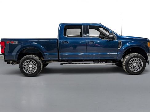 Used 2019 Ford F250 Lariat w/ Lariat Ultimate Package AWD/4WD image 5