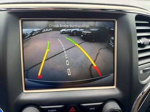 Used 2017 Jeep Grand Cherokee Limited AWD/4WD image 25