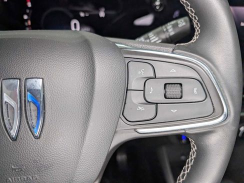 Certified 2024 Buick Encore GX Preferred image 33