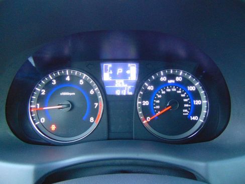 Used 2017 Hyundai Accent SE image 22