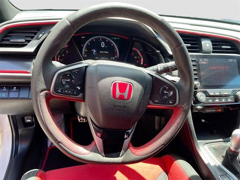 Used 2021 Honda Civic Type R image 11