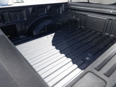 Used 2025 Ford F150 Lariat image 10