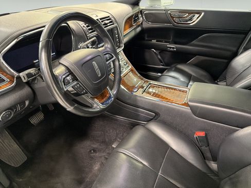 Used 2017 Lincoln Continental Reserve w/ Technology Package FWD image 14