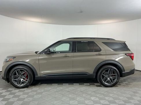 Used 2026 Ford Explorer ST w/ Sun And Sound Package AWD/4WD image 8