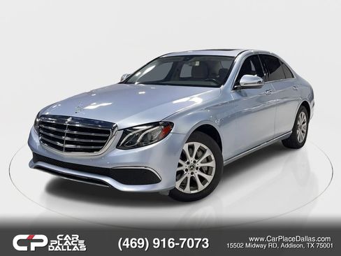 Used 2017 Mercedes-Benz E 300 4MATIC w/ Premium 1 Package image 2