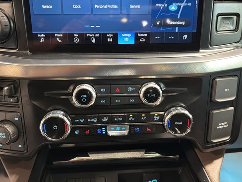 Used 2025 Ford F350 King Ranch w/ Chrome Package AWD/4WD image 44