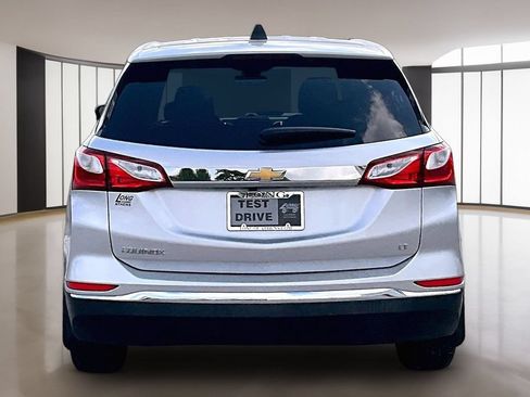 Used 2020 Chevrolet Equinox LT FWD image 4