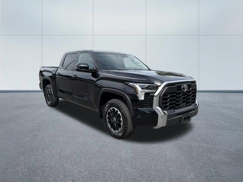 Used 2024 Toyota Tundra SR5 w/ TRD Off-Road Package AWD/4WD image 4