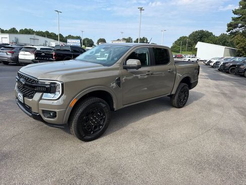 New 2026 Ford Ranger Lariat w/ Black Appearance Package AWD/4WD image 7