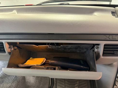 Used 1997 Ford F250 image 25