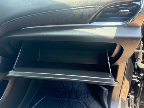 Used 2021 Chevrolet Traverse Premier w/ Redline Edition FWD image 43