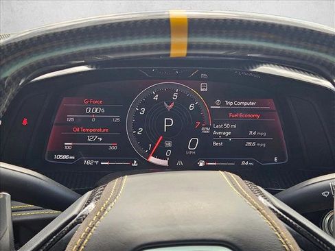 Used 2021 Chevrolet Corvette Stingray Premium Conv w/ Z51 Performance Package RWD image 9