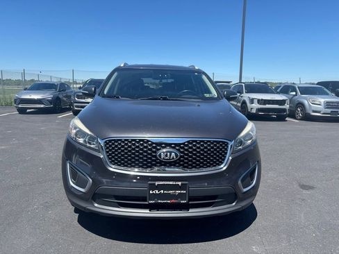 Used 2018 Kia Sorento AWD image 8