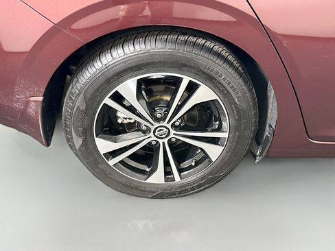 Used 2022 Nissan Sentra SV w/ All-Weather Package FWD image 33