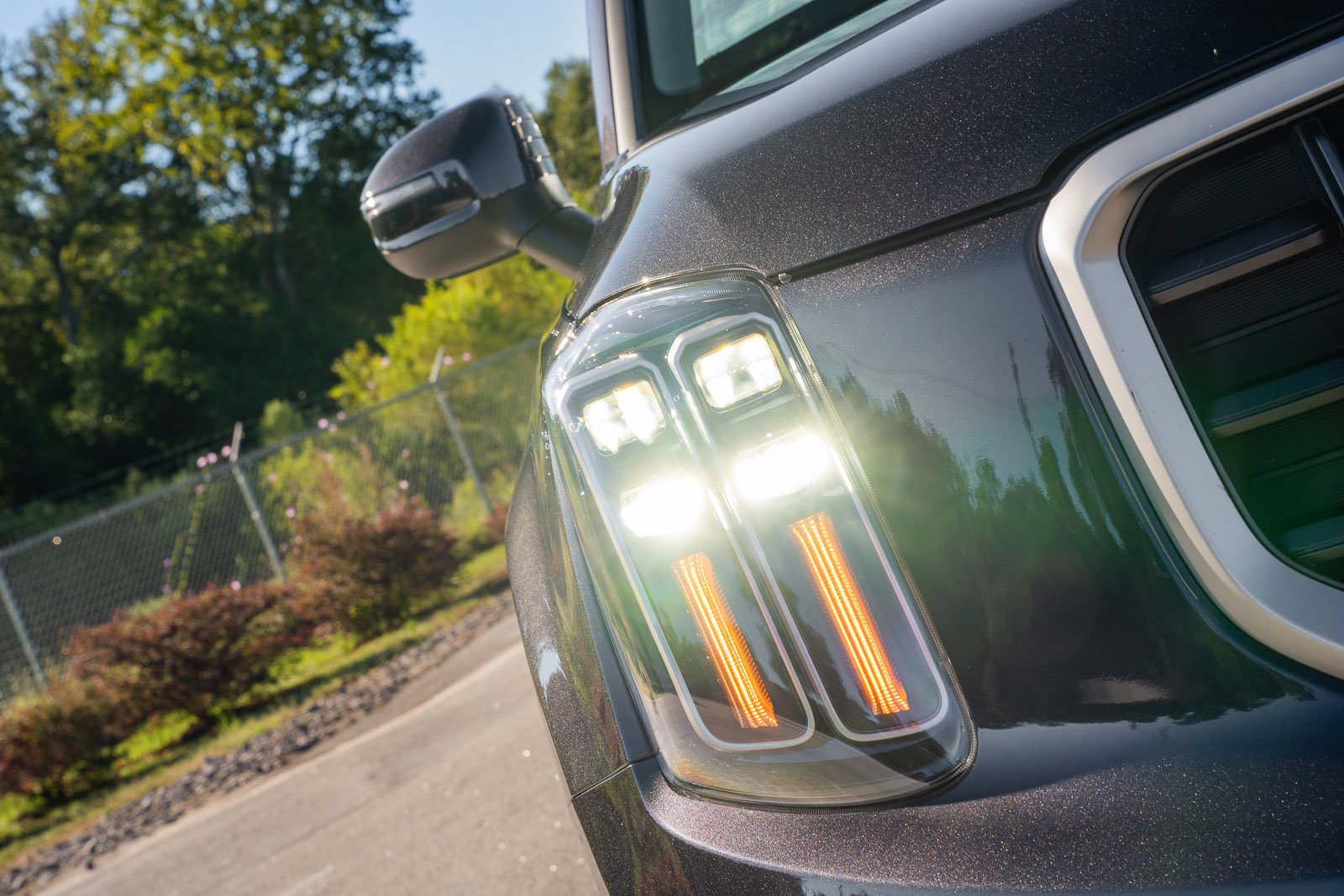Used 2025 Kia Telluride S FWD image 12