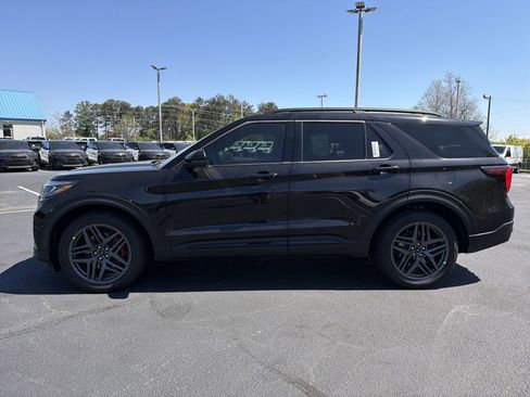 New 2026 Ford Explorer ST RWD image 26