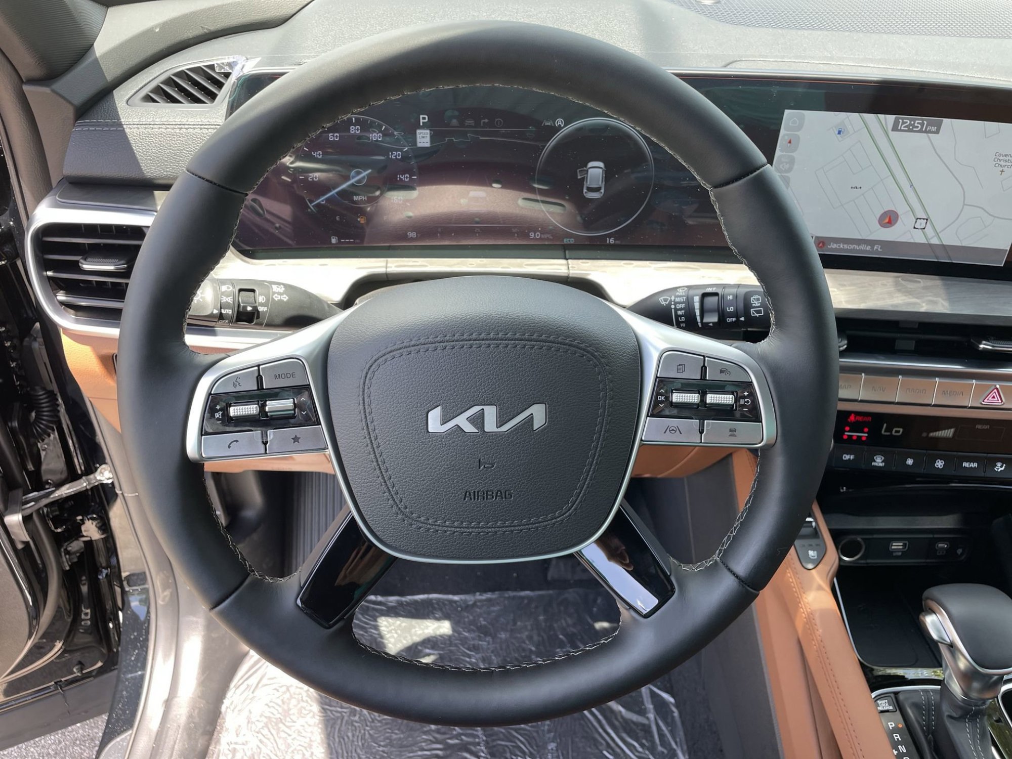 Used 2025 Kia Telluride SX X-Line AWD/4WD image 32