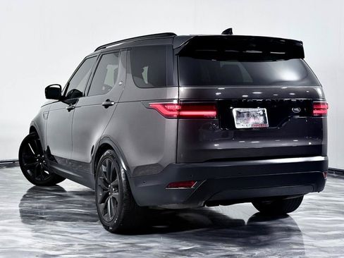 Used 2022 Land Rover Discovery S AWD/4WD image 11
