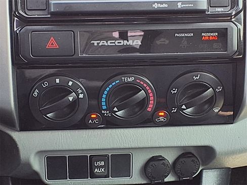 Used 2015 Toyota Tacoma 4x4 Double Cab w/ TRD Sport Package image 15