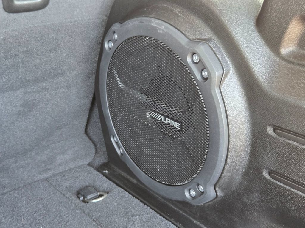 Used 2021 Jeep Wrangler Unlimited Rubicon AWD/4WD image 23