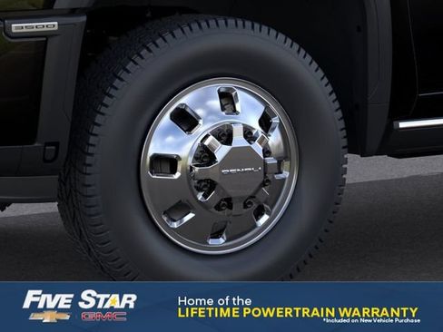 New 2026 GMC Sierra 3500 Denali Ultimate AWD/4WD image 9
