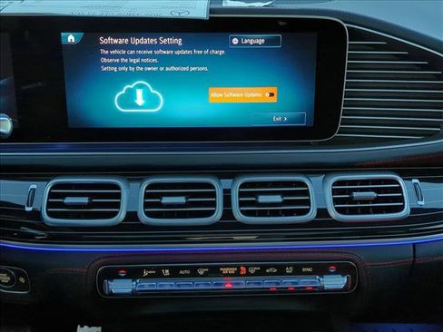 New 2026 Mercedes-Benz GLE 53 AMG 4MATIC image 12