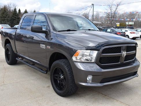 Used 2017 RAM 1500 Express w/ Express Value Package image 1