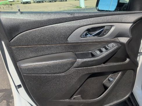 Used 2019 Chevrolet Traverse LT AWD/4WD image 18