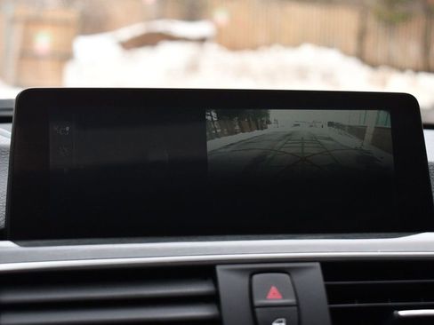 Used 2017 BMW 330i xDrive 330i xDrive image 39