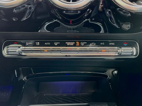 Certified 2025 Mercedes-Benz CLA 250 CLA 250 image 36