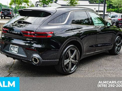 Used 2024 Genesis GV70 3.5T Sport w/ Sport Prestige Package AWD/4WD image 5