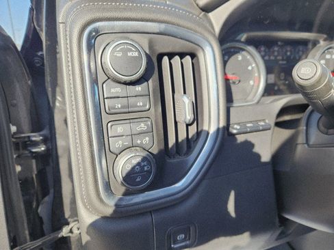 Used 2021 Chevrolet Silverado 3500 LTZ w/ LTZ Plus Package image 41