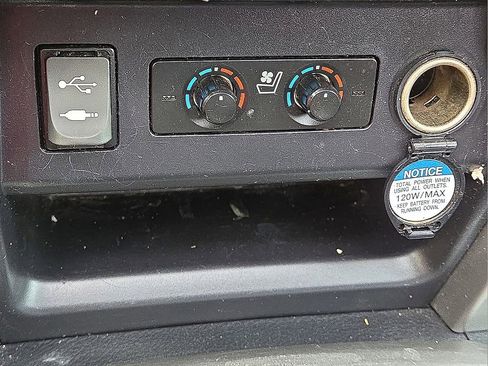 Used 2014 Toyota 4Runner Limited image 25