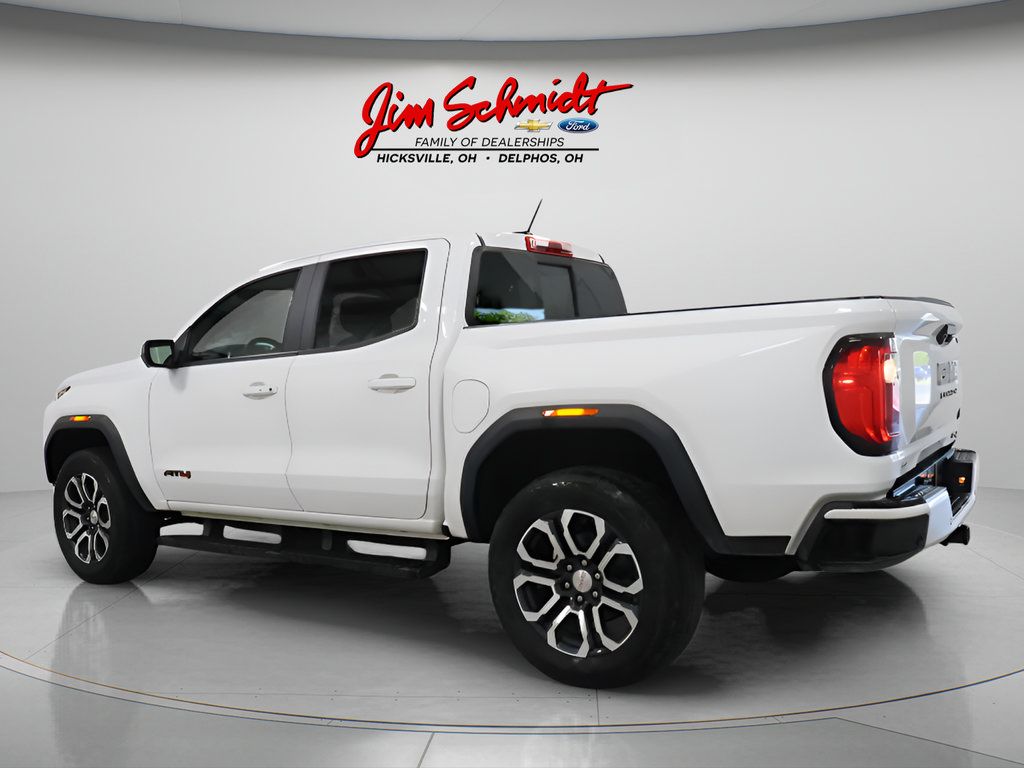 Used 2024 GMC Canyon AT4 w/ AT4 Premium Package AWD/4WD image 4