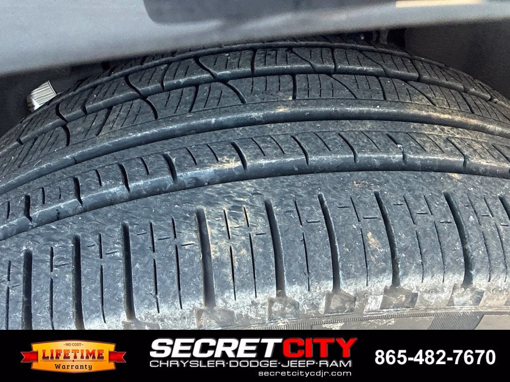 Used 2024 Lincoln Navigator L Reserve AWD/4WD image 9